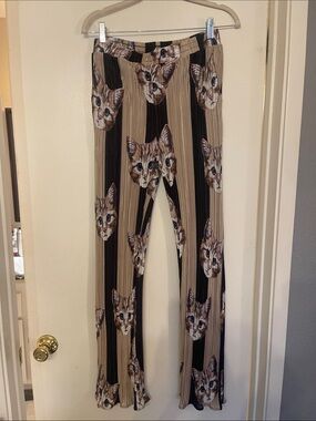 Dressed in LALA cat pants NWOT size small